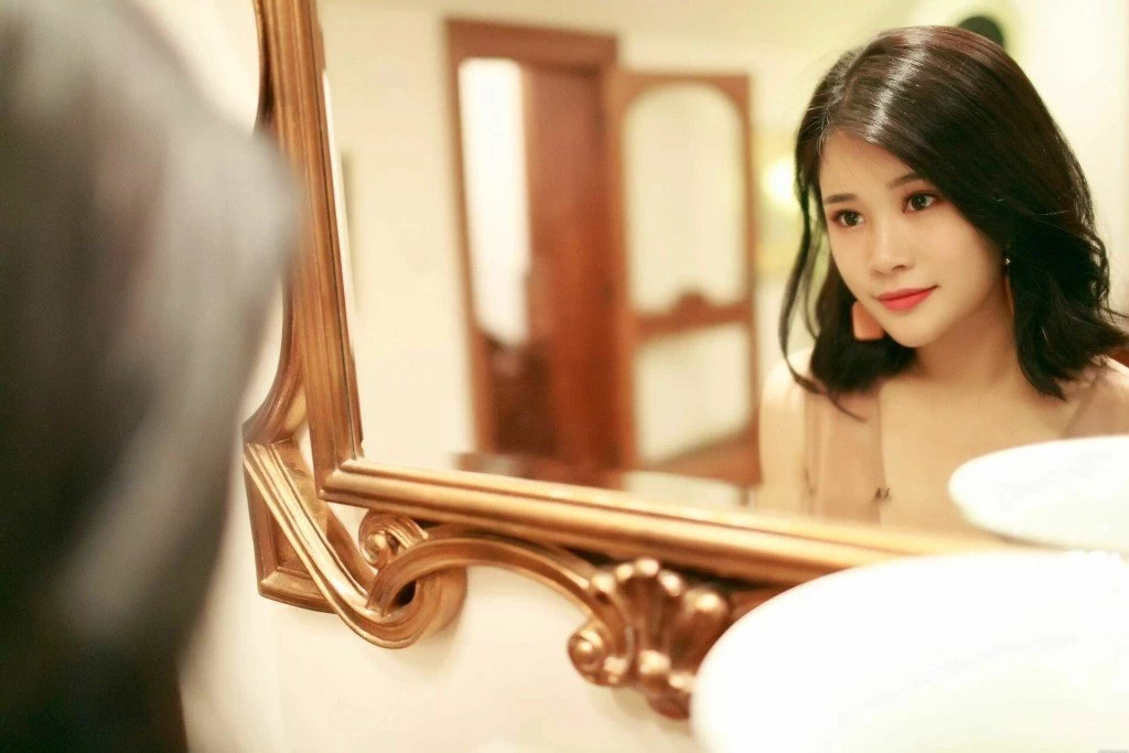 Wenhui, 30