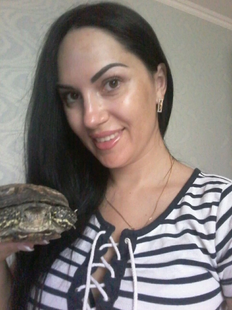 Oksana Profile image 18