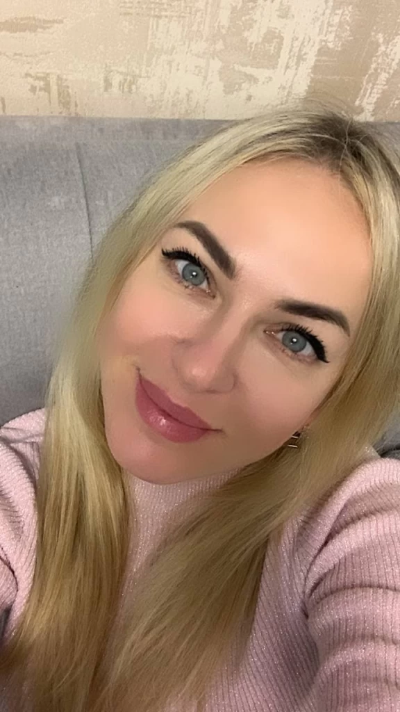 Marianna Profile image 4