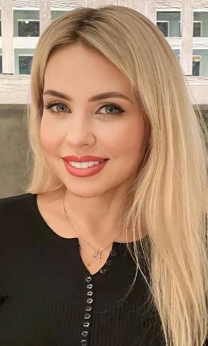 Liudmyla Profile image 16