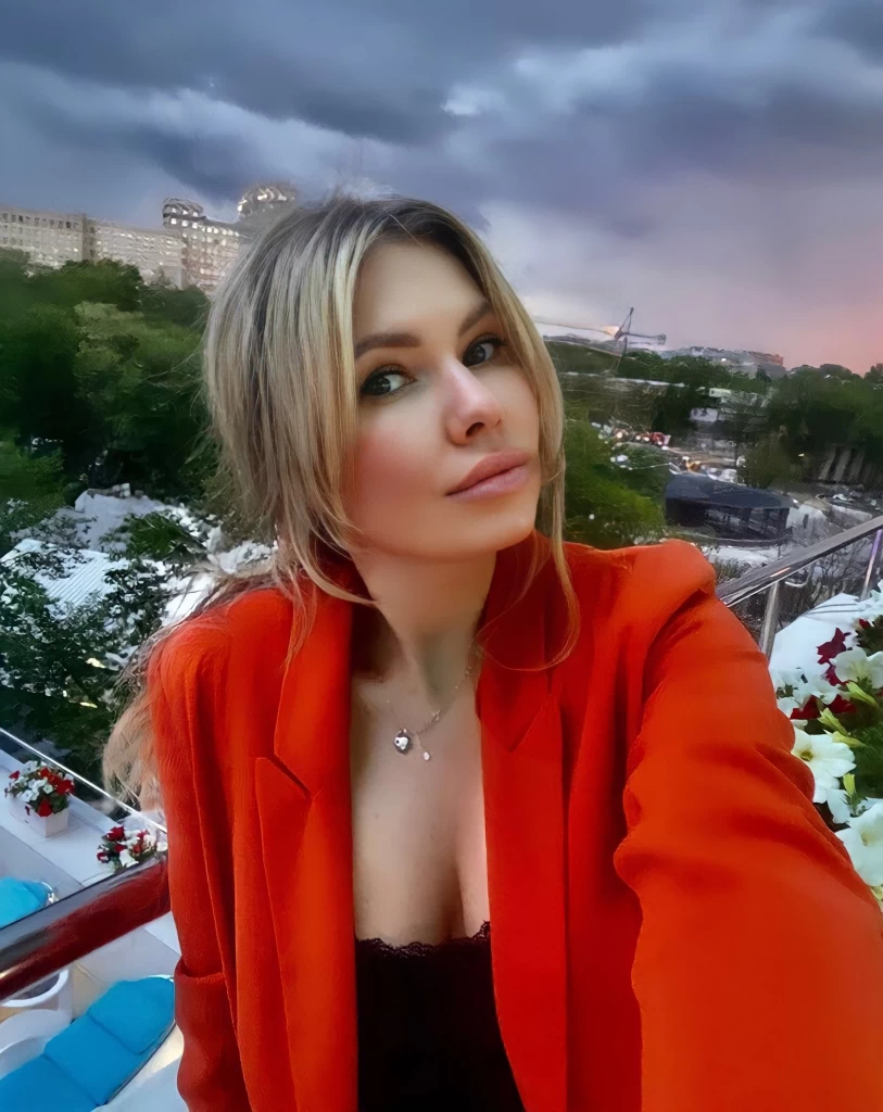 Olha Profile image 16