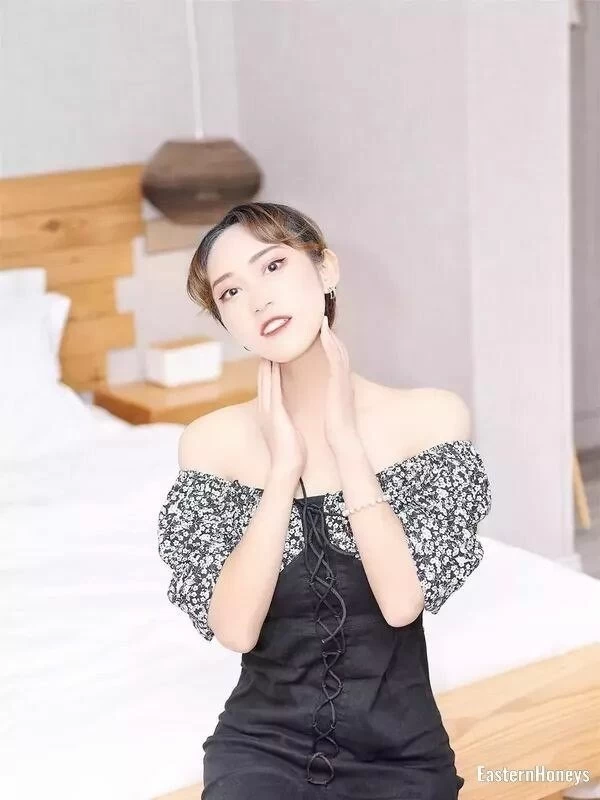 ShiLuo, 23