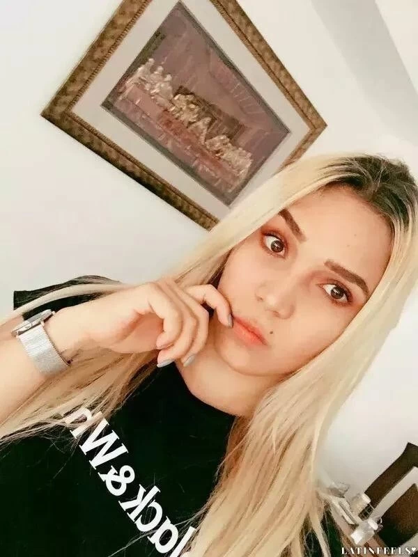 Jazmin, 27
