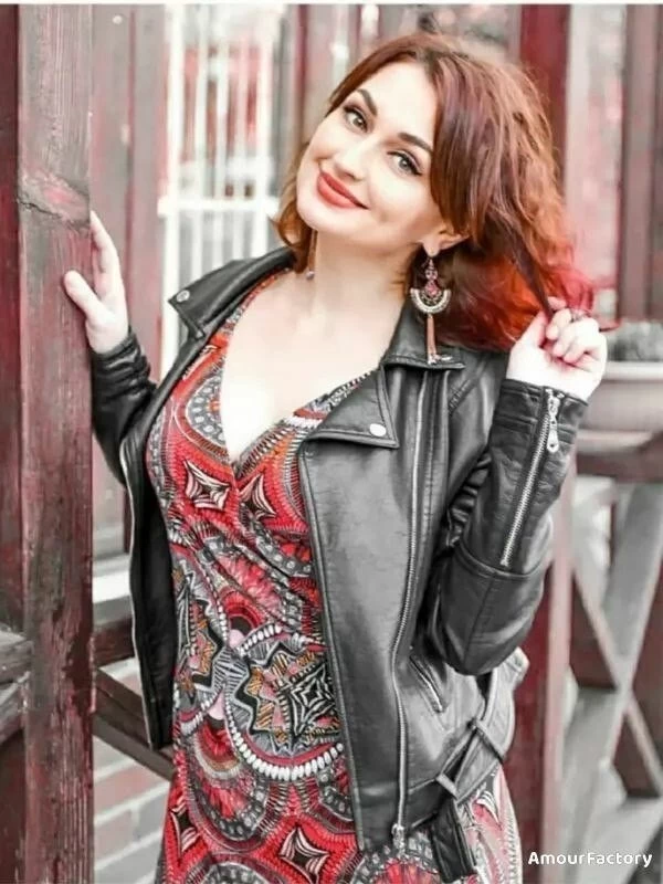 Irina Profile image 4