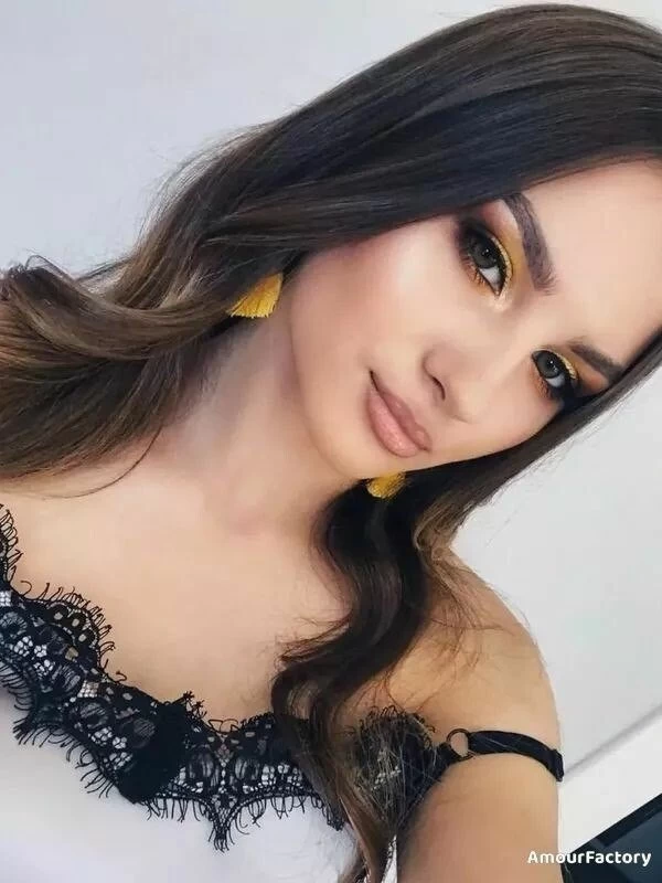 Karina Profile image 1