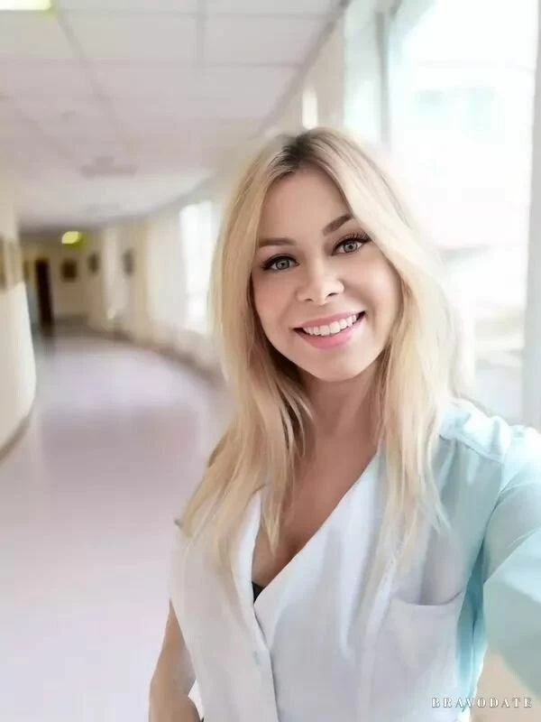 Zhanna, 51