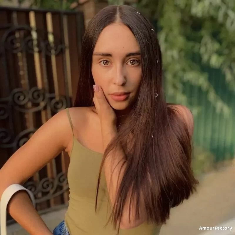 Alevtina, 23