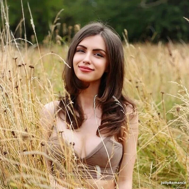 Victoria Kamila Profile image 3