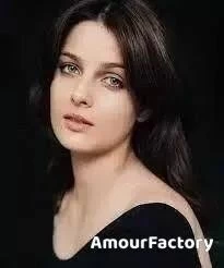 Oksana Profile image 2