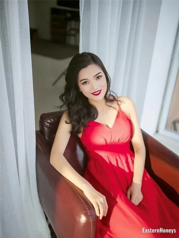 Alina, 25