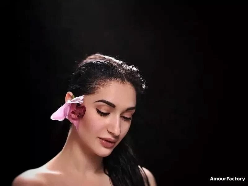 Valeria Profile image 3