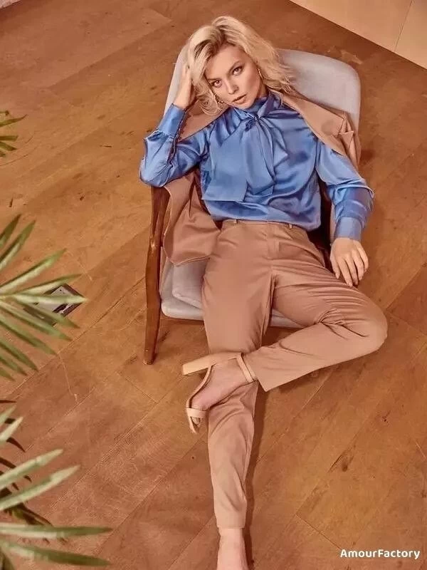 Lesia Profile image 3