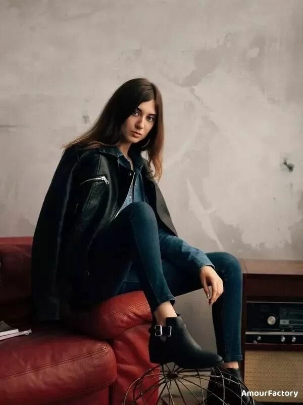 Olga Profile image 5